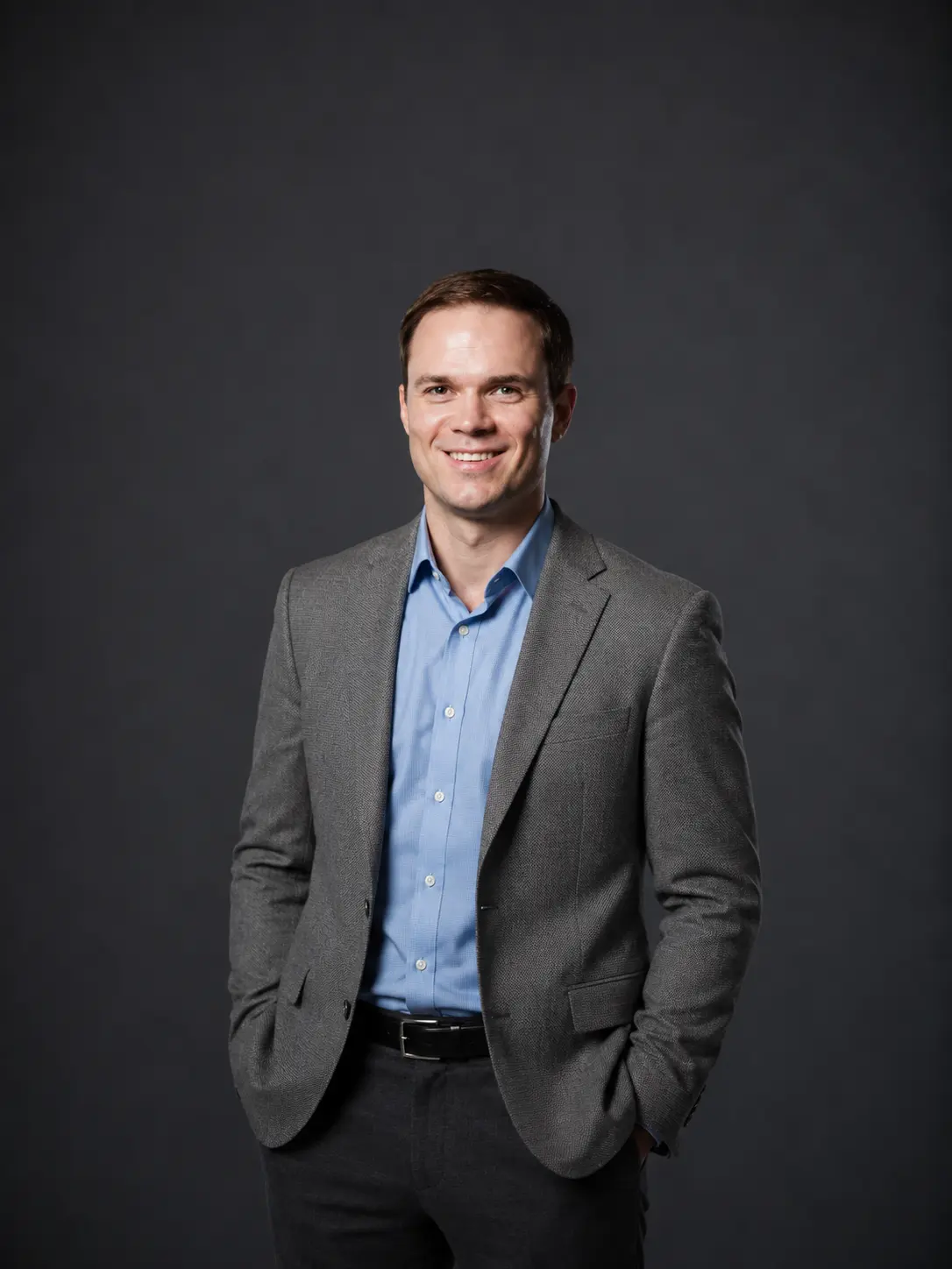 Portrait of Artem Yamschikov, analyst at Roemer Capital.