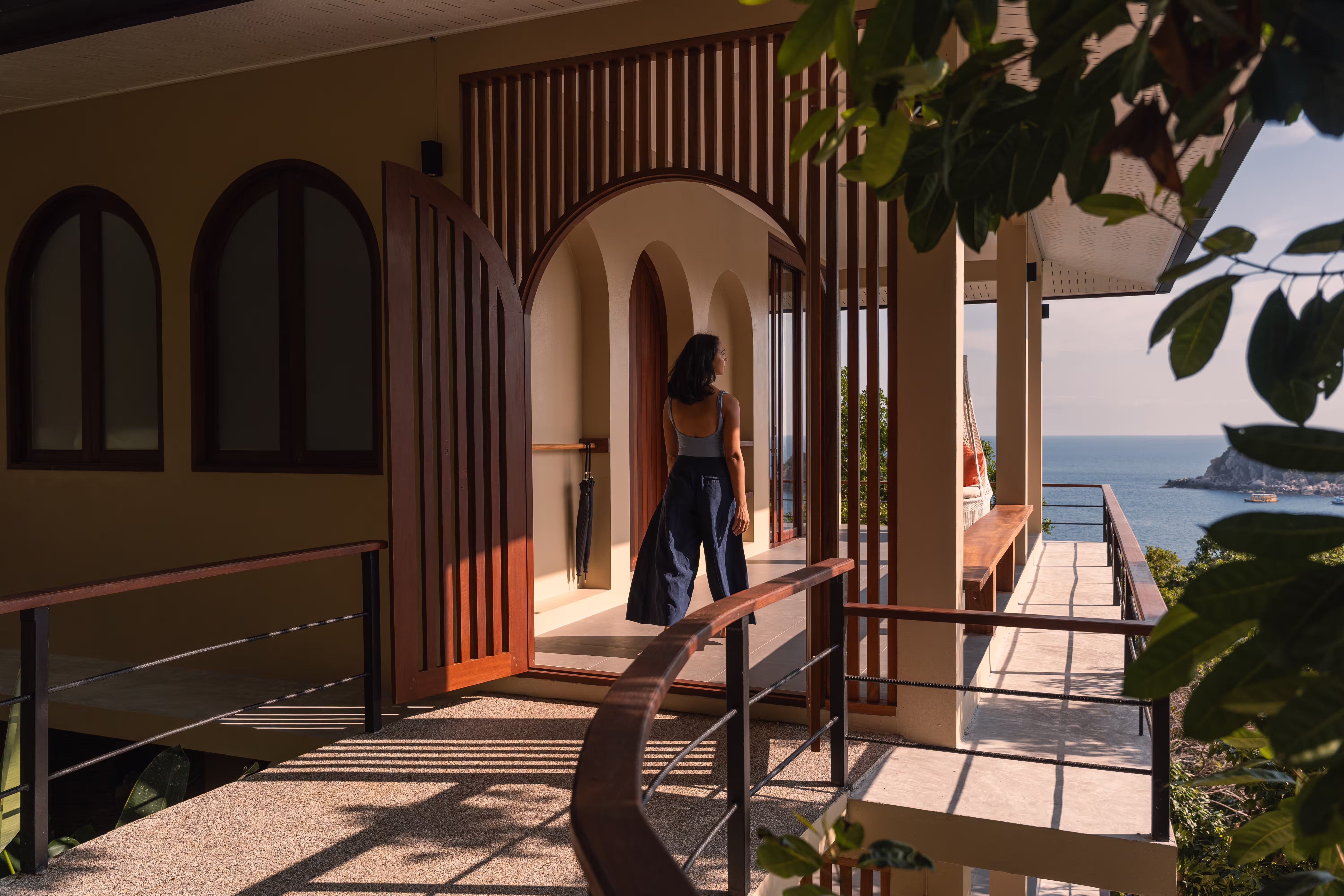 BAAN TALAY