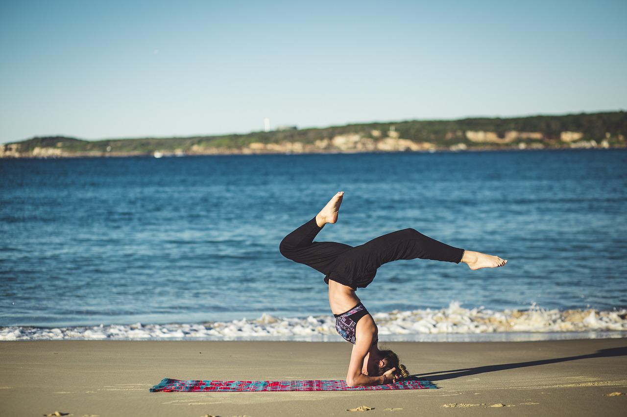 yoga-gffe1c80bf_1280