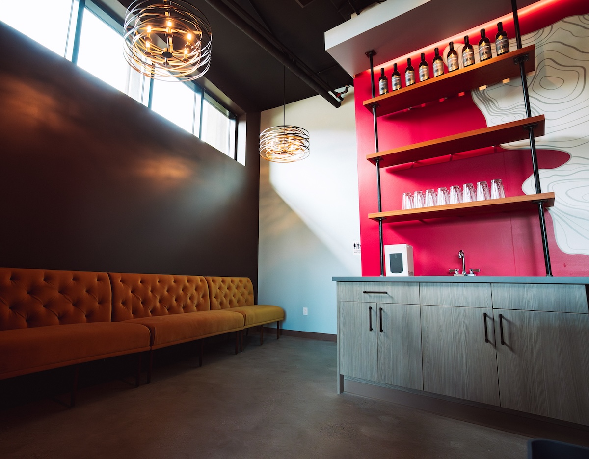Mansion Creek Cellars