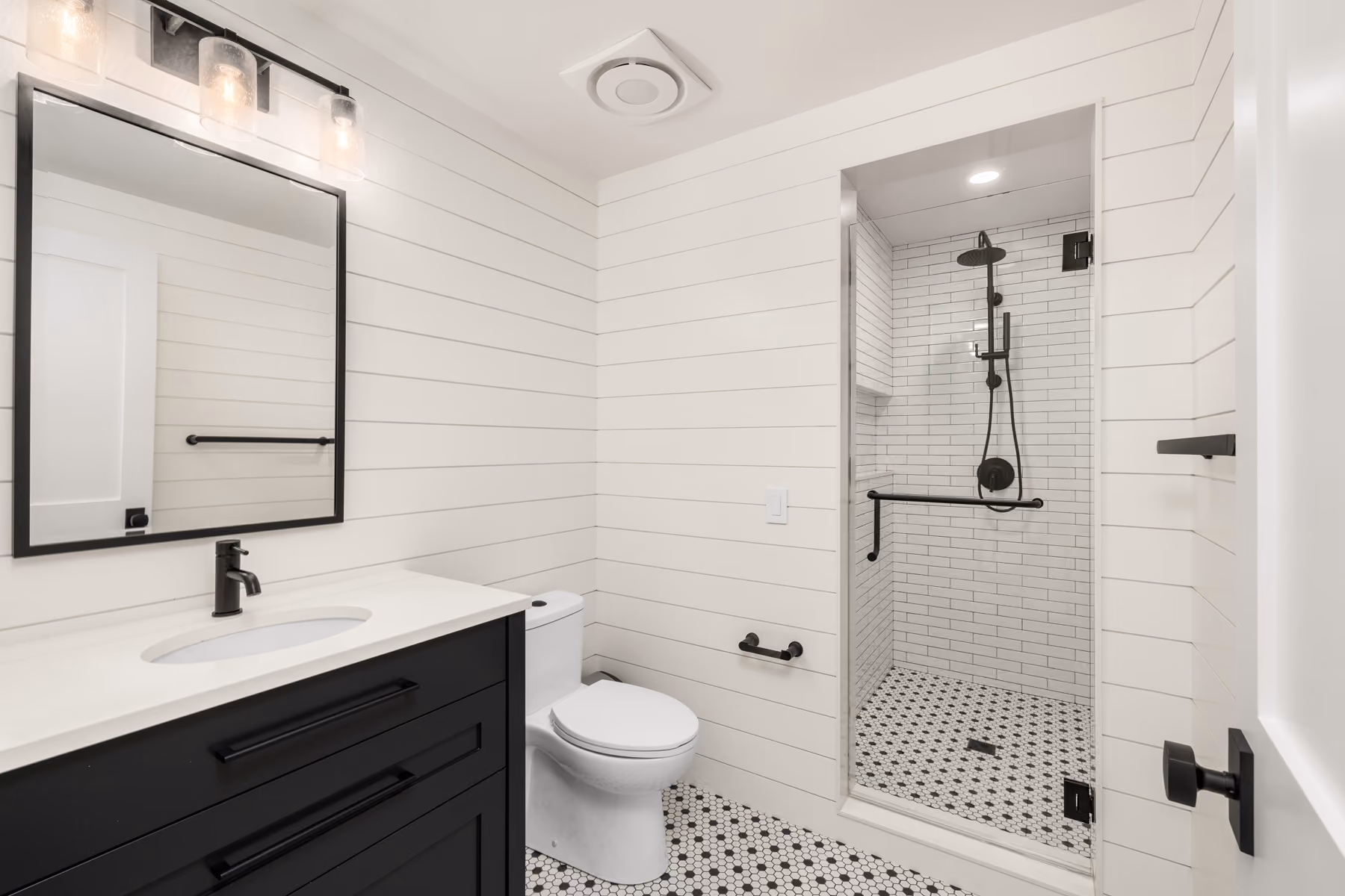 Lakeside Elegance