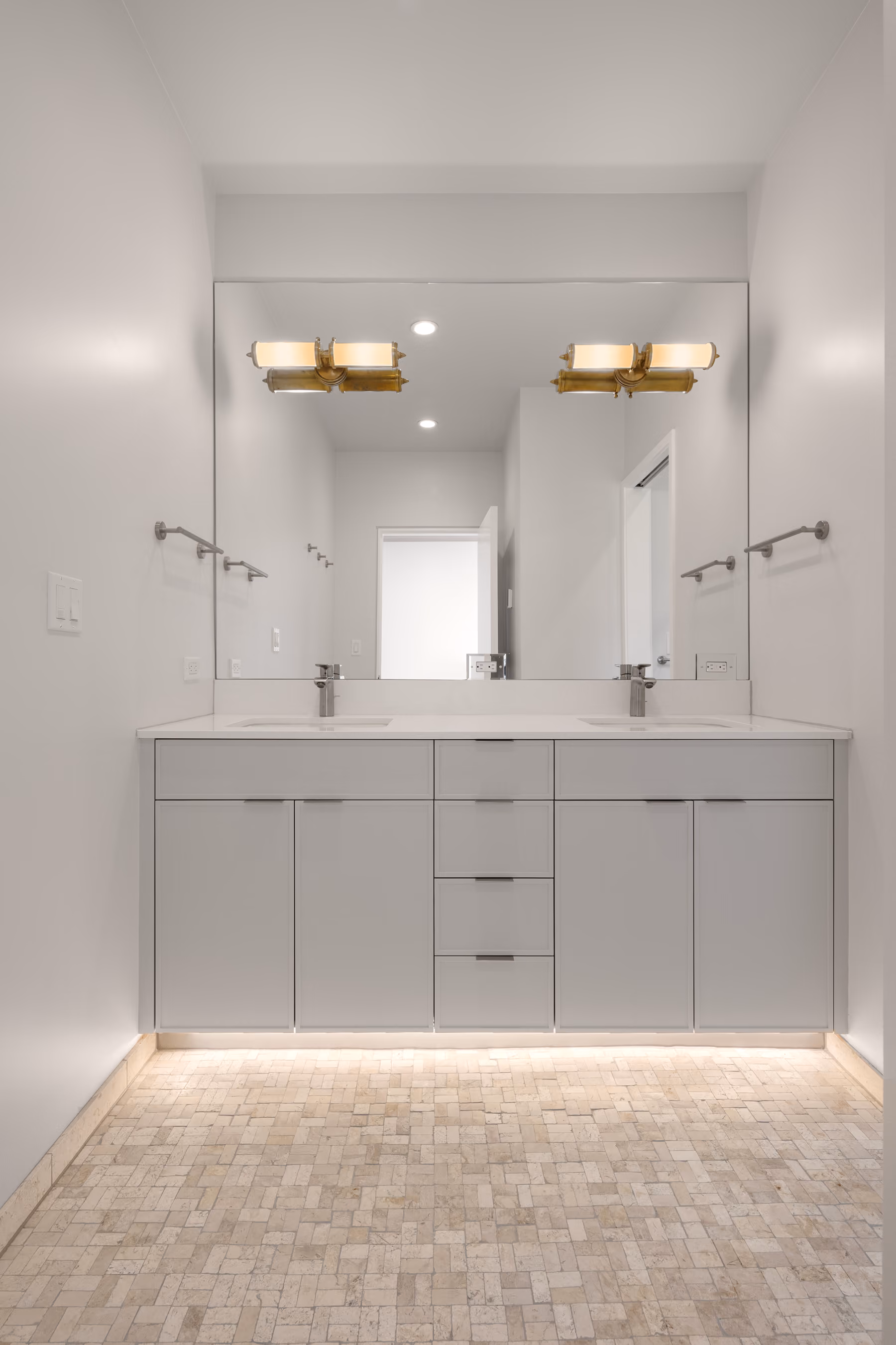 Natural Modern