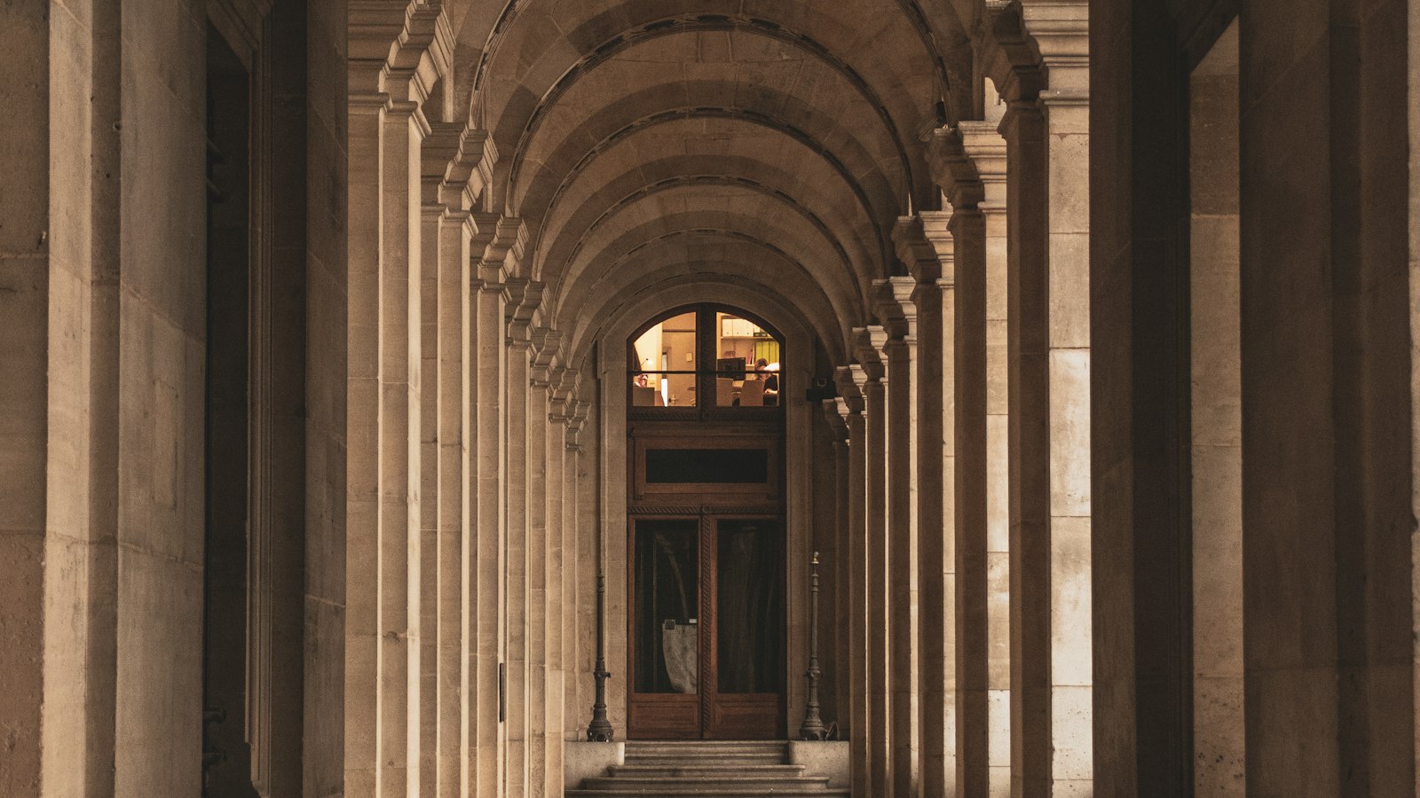 Galerie voûtée d’un bâtiment parisien : l’accord tacite issu d’un contrôle antérieur