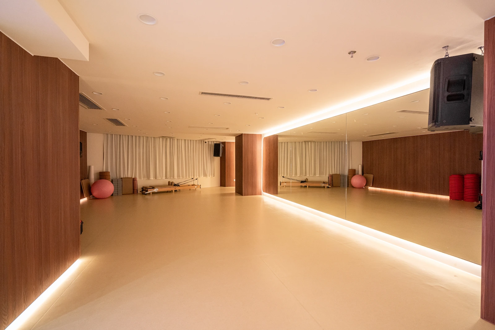 Spacious fitness studio at Flex Fitness Taipa, Macau.