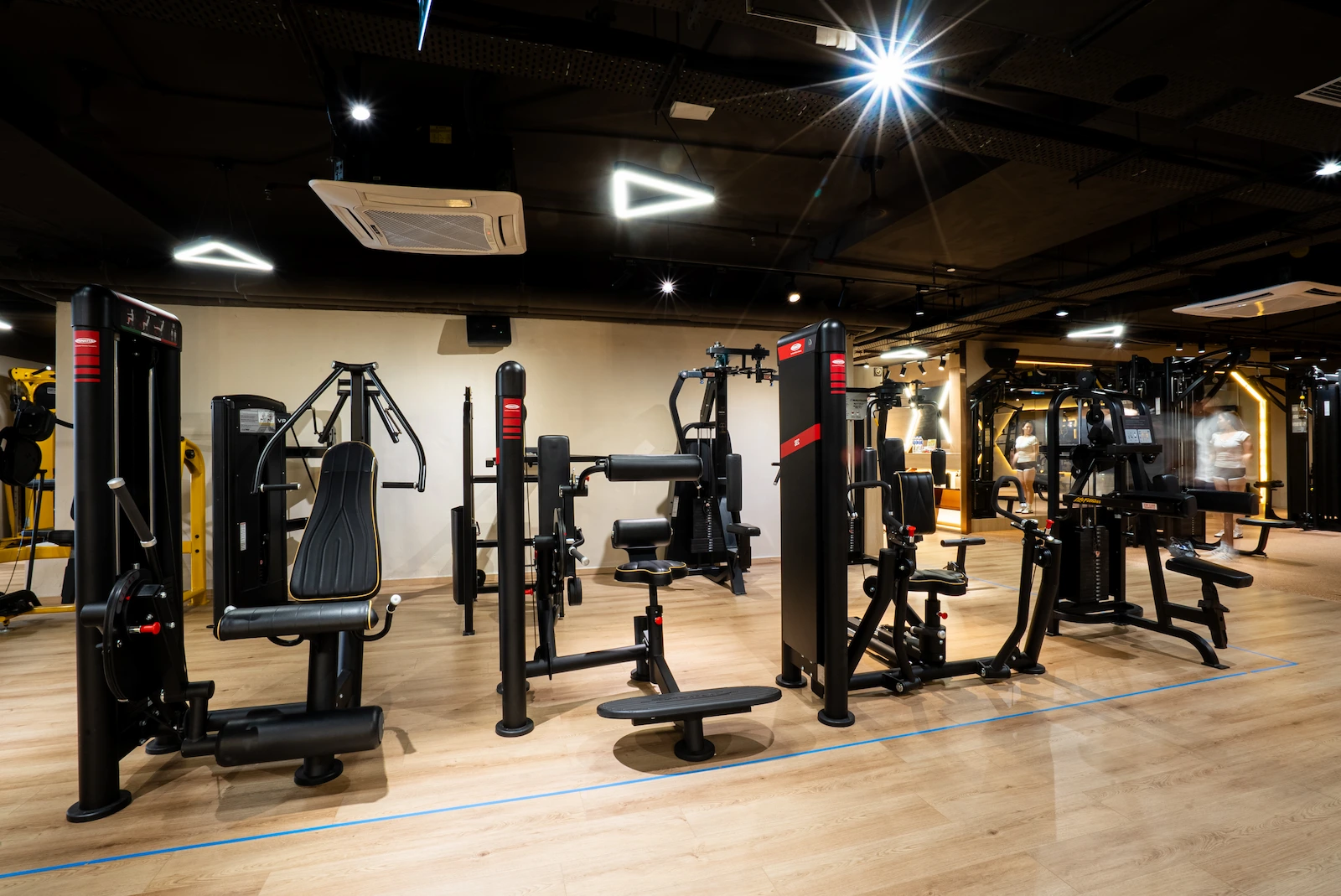 Premium fitness equipment at Flex Fitness Ocean Mall, Macau.