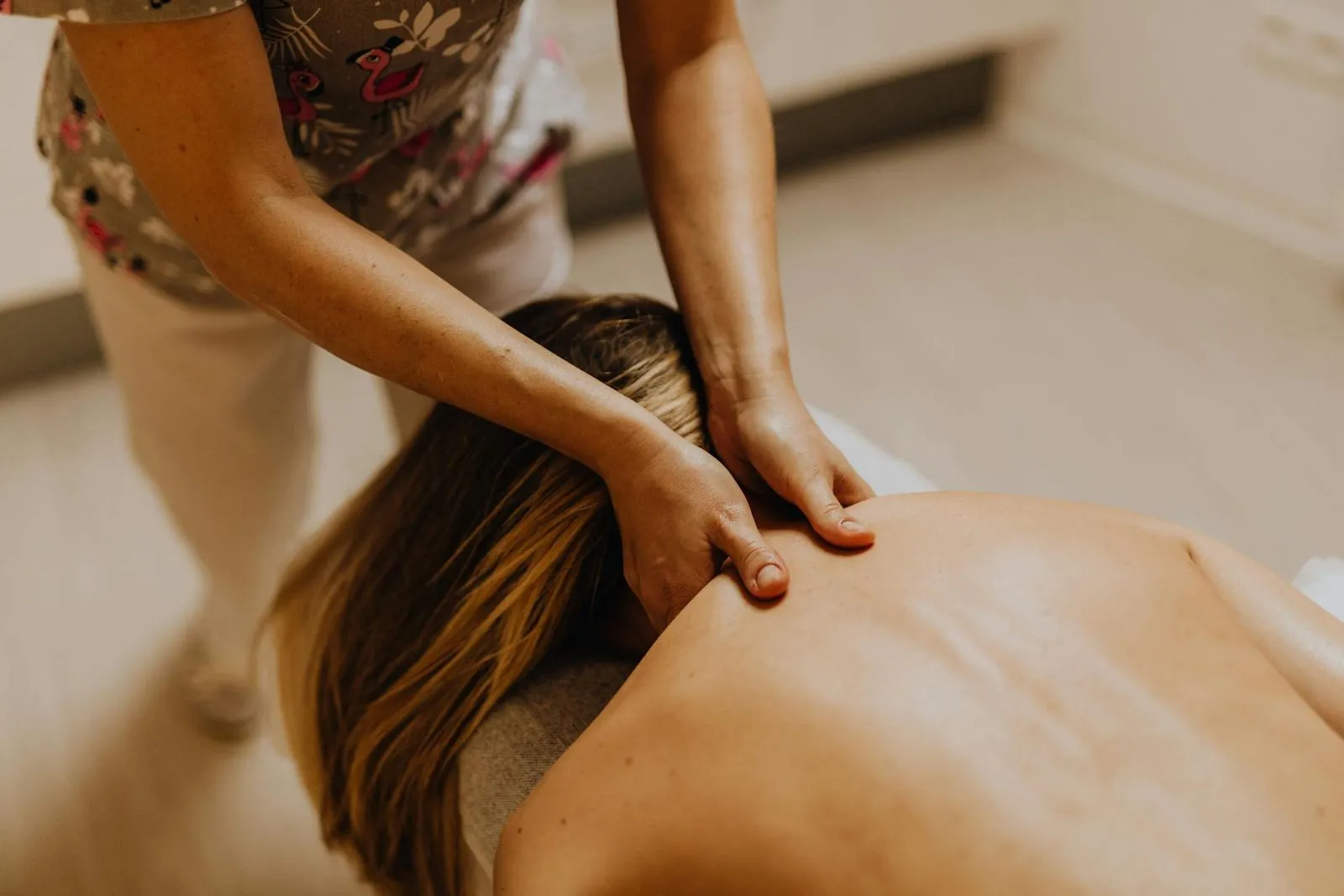 Head & Foot Therapy