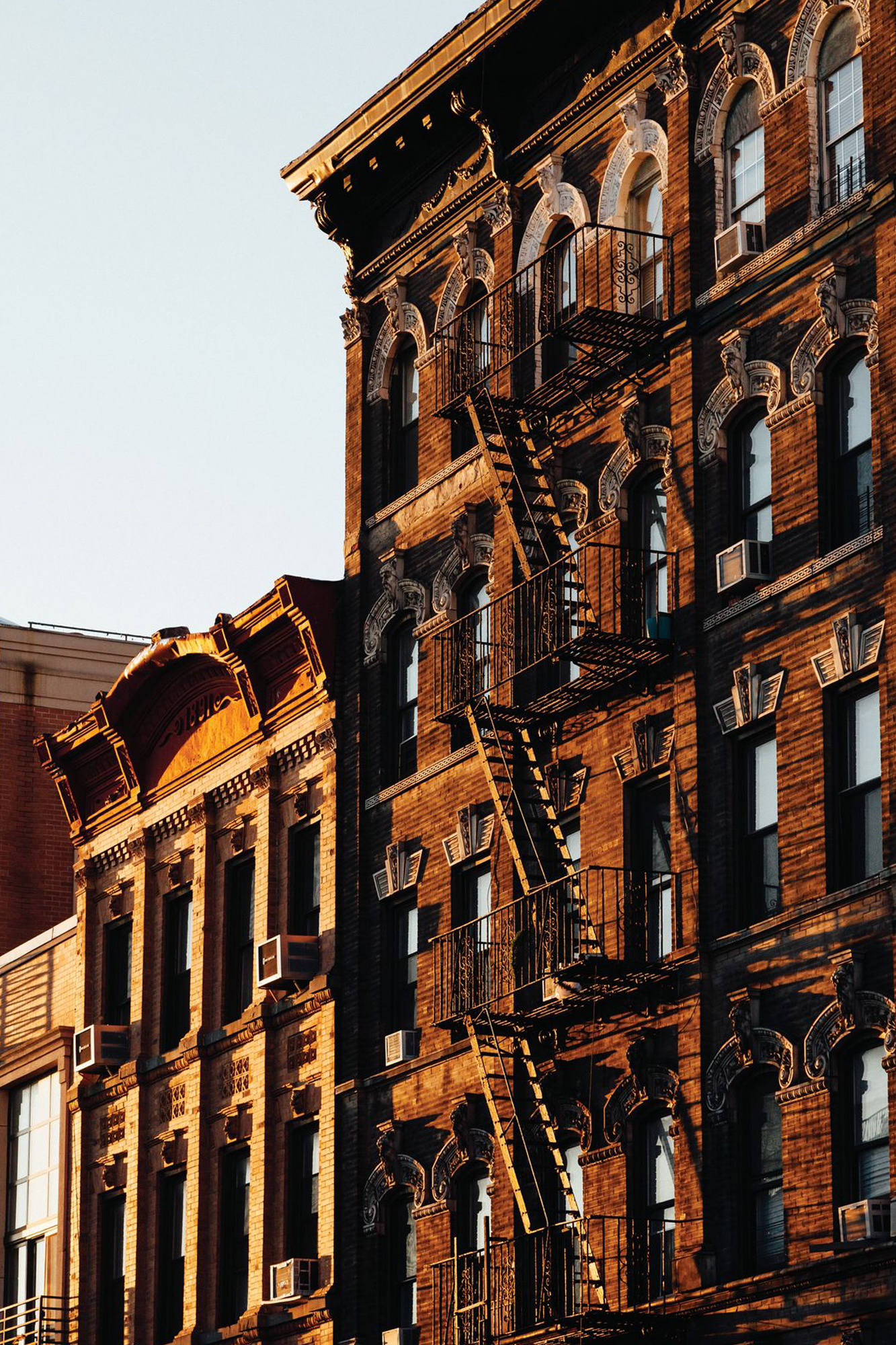 717 Grand occupies a quieter side of Williamsburg.