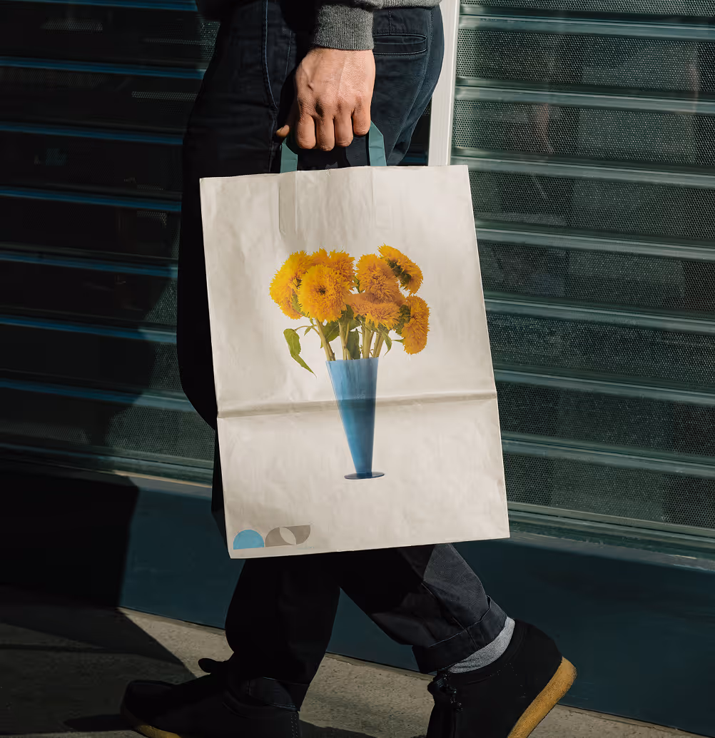 bag-mockup-blue