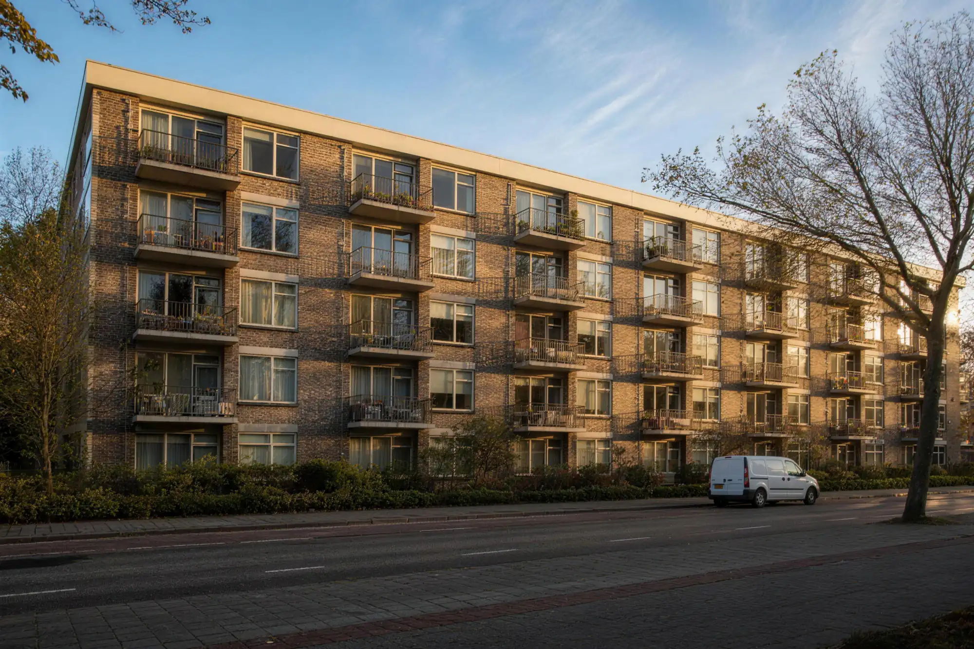 Appartementencomplex van een VVE in Almere waar de standleidingen met relining zijn gerenoveerd