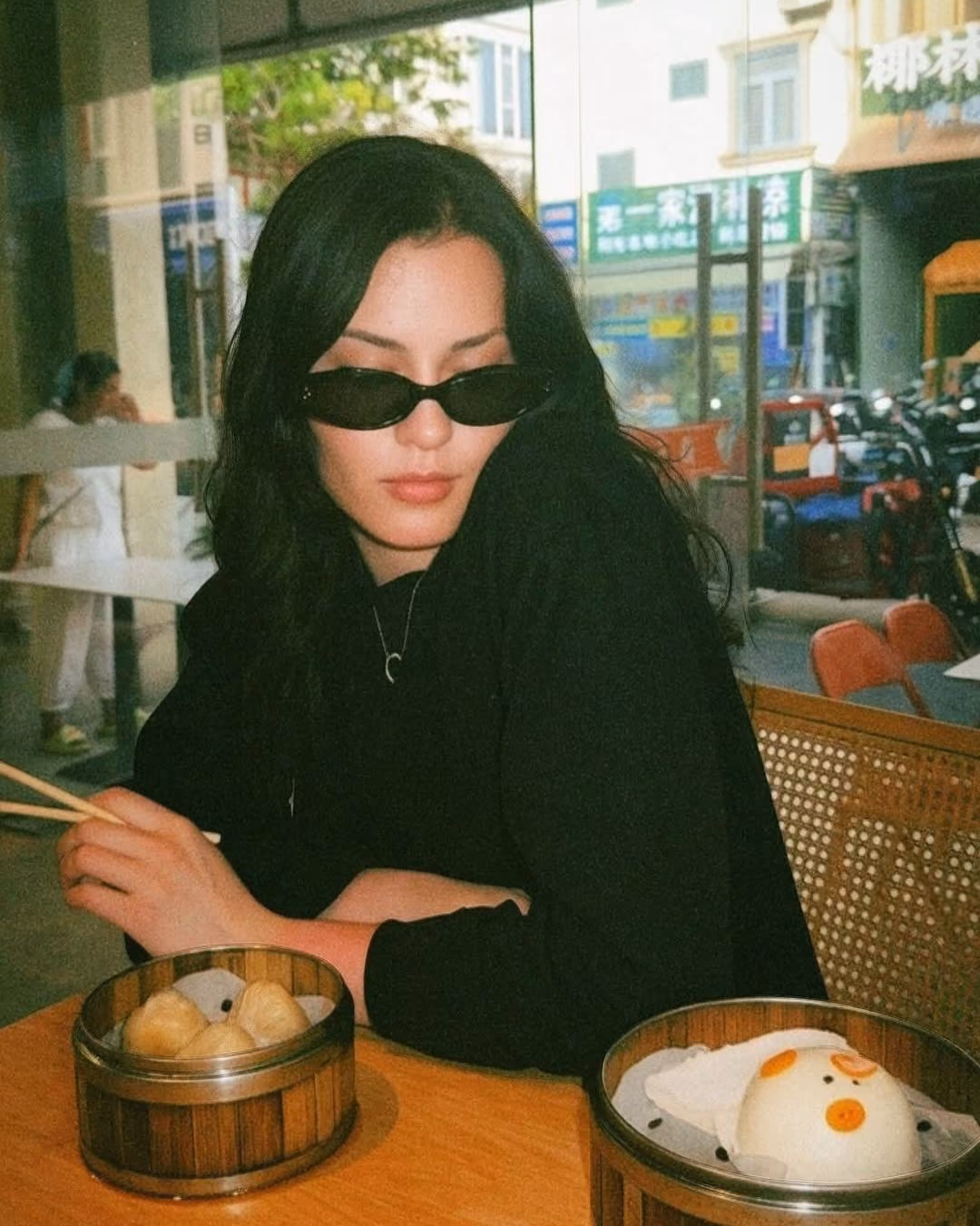 @GIRLISTHISSILK