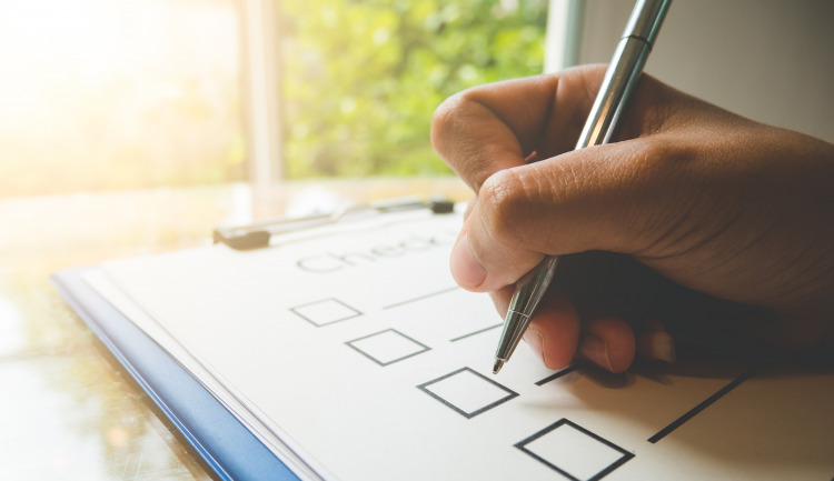 9 Vital Questions to Ask an Expert Siding Contractor