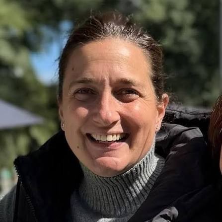 La paradoja de las ciudades conectadas: el bienestar nace en el encuentro