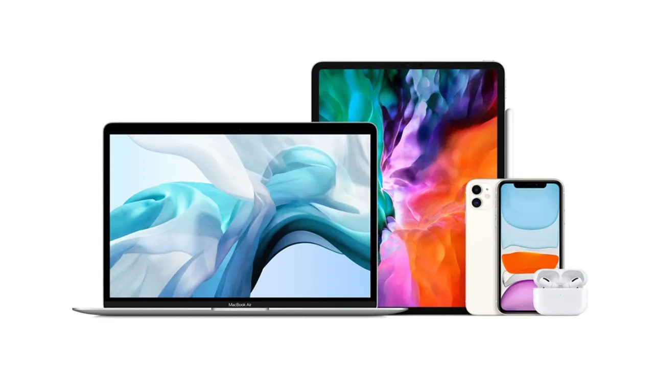 Gambar berbagai device apple yang bisa diperbaiki oleh tim Pusat Service Macbook