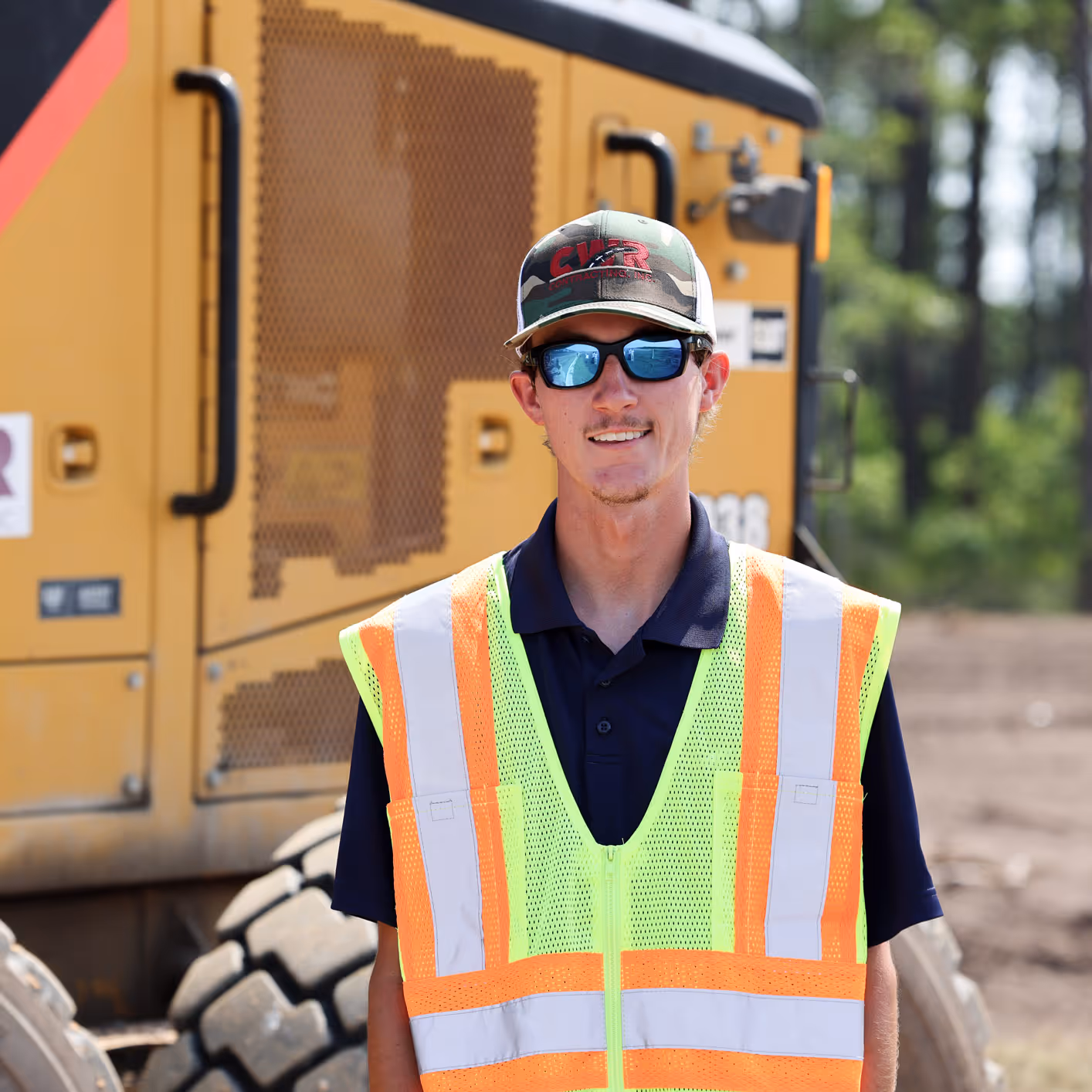 CWR Contracting field engineer intern on a Florida jobsite
