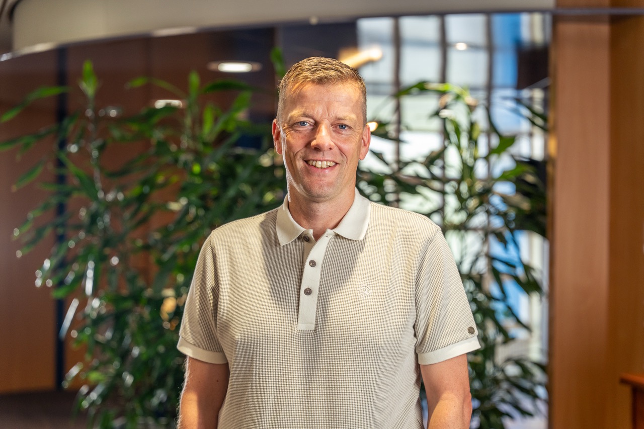 Portret van Nico Dekker, directie van Satter Assurantiën in Haaften