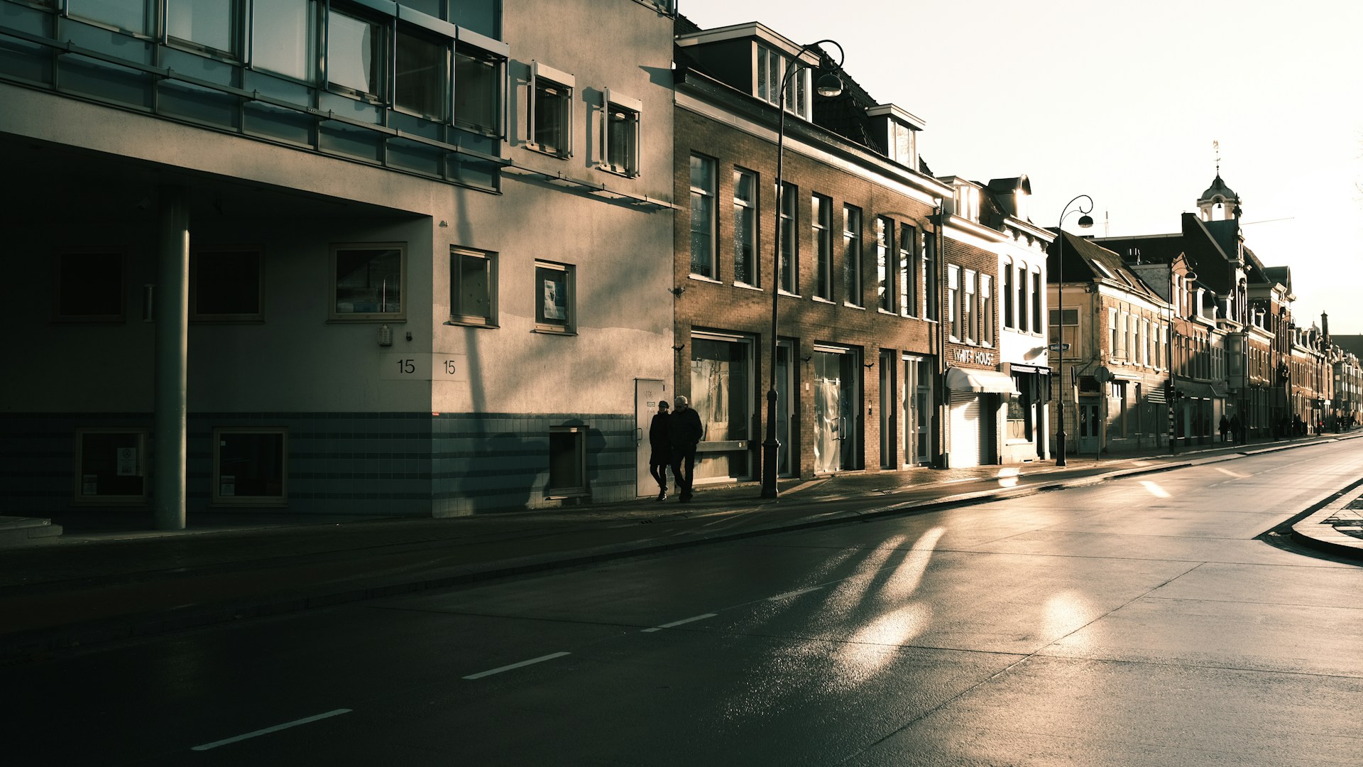 Privé taxi service bij aankomst in hotel in Haarlem