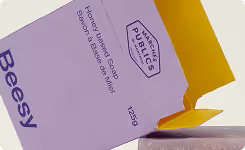Beesy packaging open