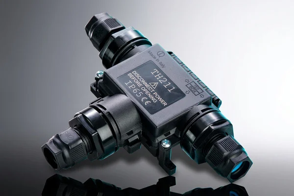 Caixas de passagem IP68/ 69K Techno — código THA.212.A0A.P66