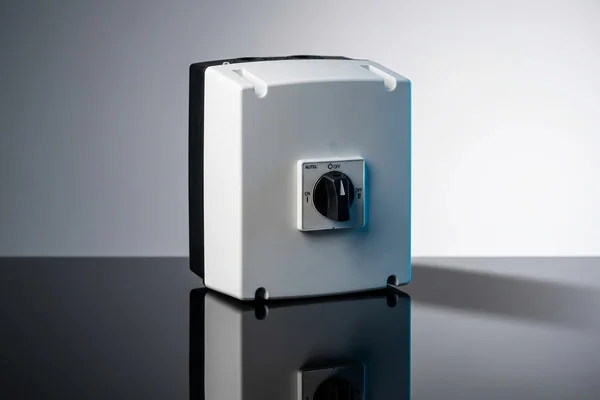 Chave seccionadora sob-carga em caixa 4/4x Lovato Electric — código GAZ025ET6