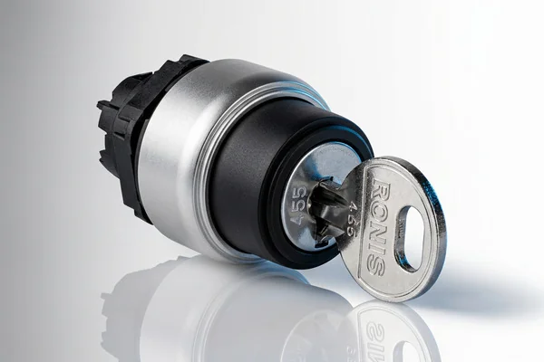 Chave Seletora tipo Yale Lovato Electric — código LPCS320R3433E