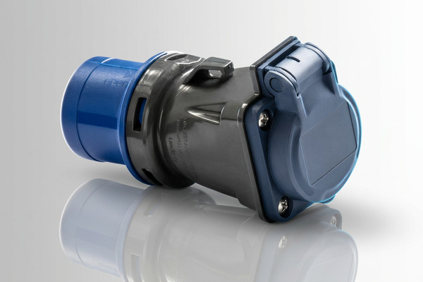 Adaptador industrial Famatel — código 13910