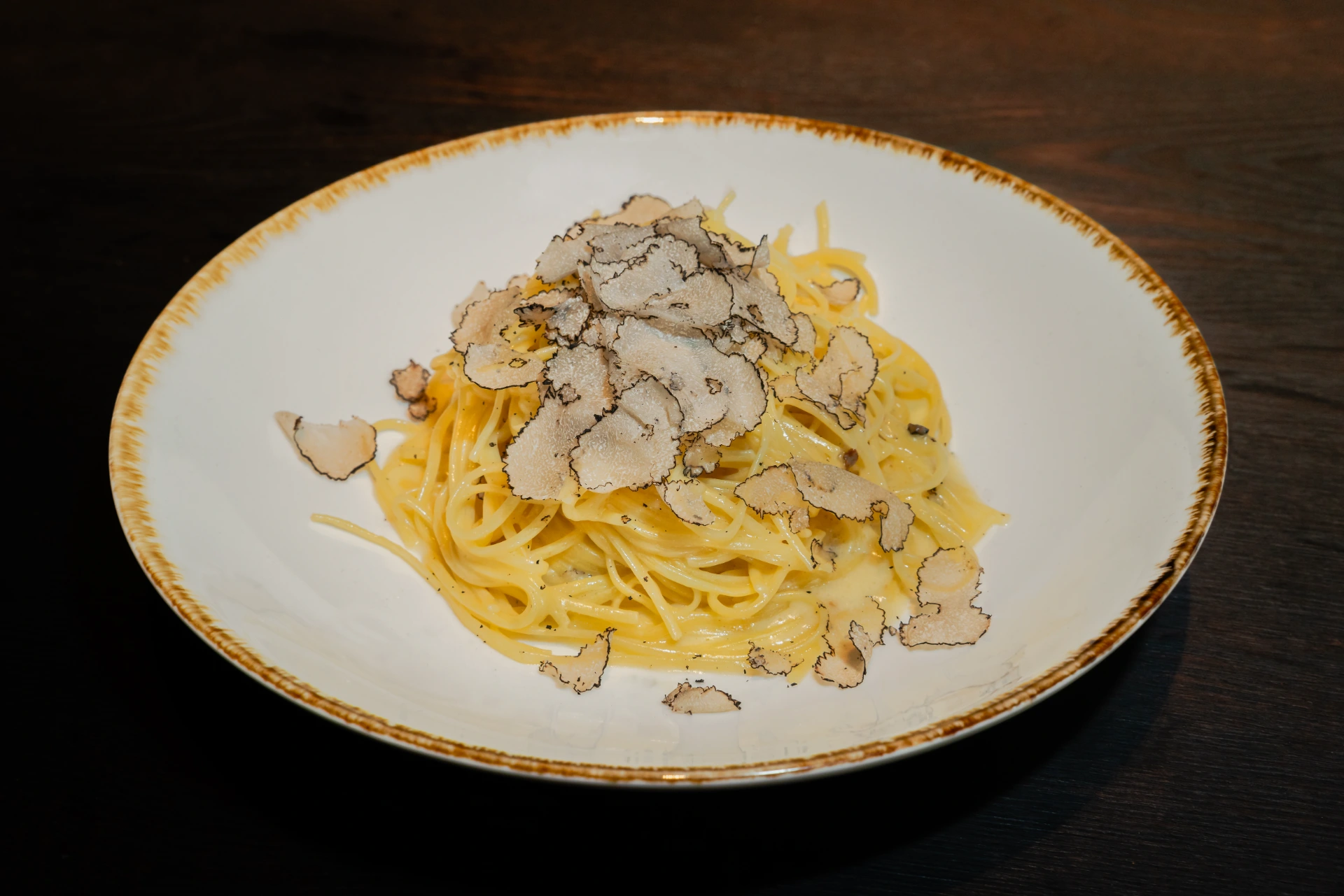 Mani in Pasta