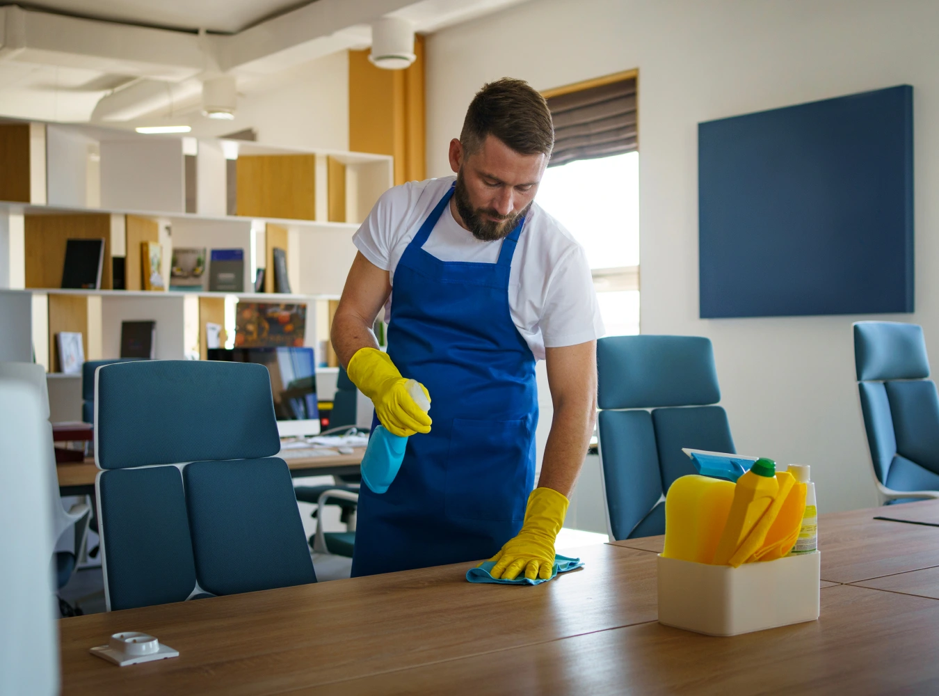 service-image