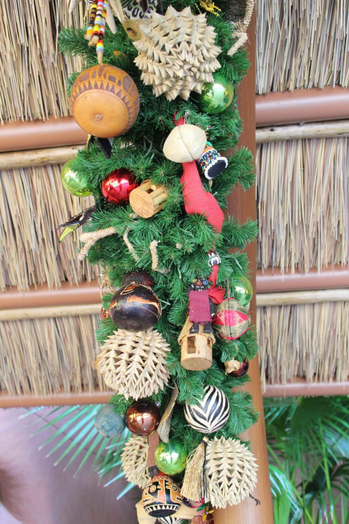 KidaniVillageChristmasGarland
