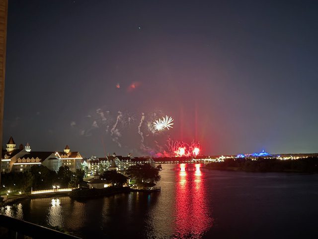 Island Tower Garden Terrace Polynesian Firework View