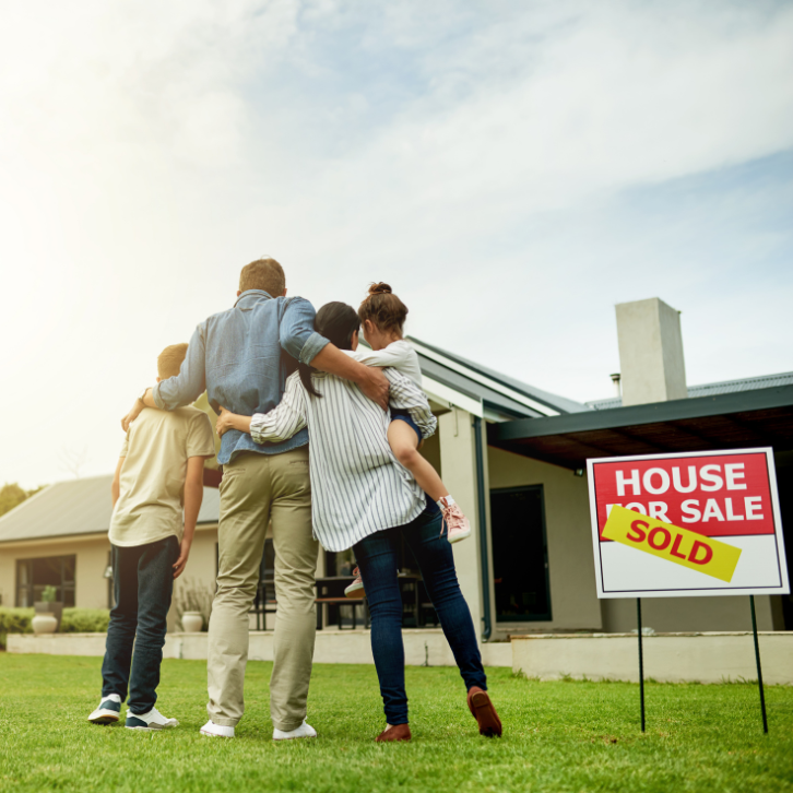 A family buying a home in Utah
