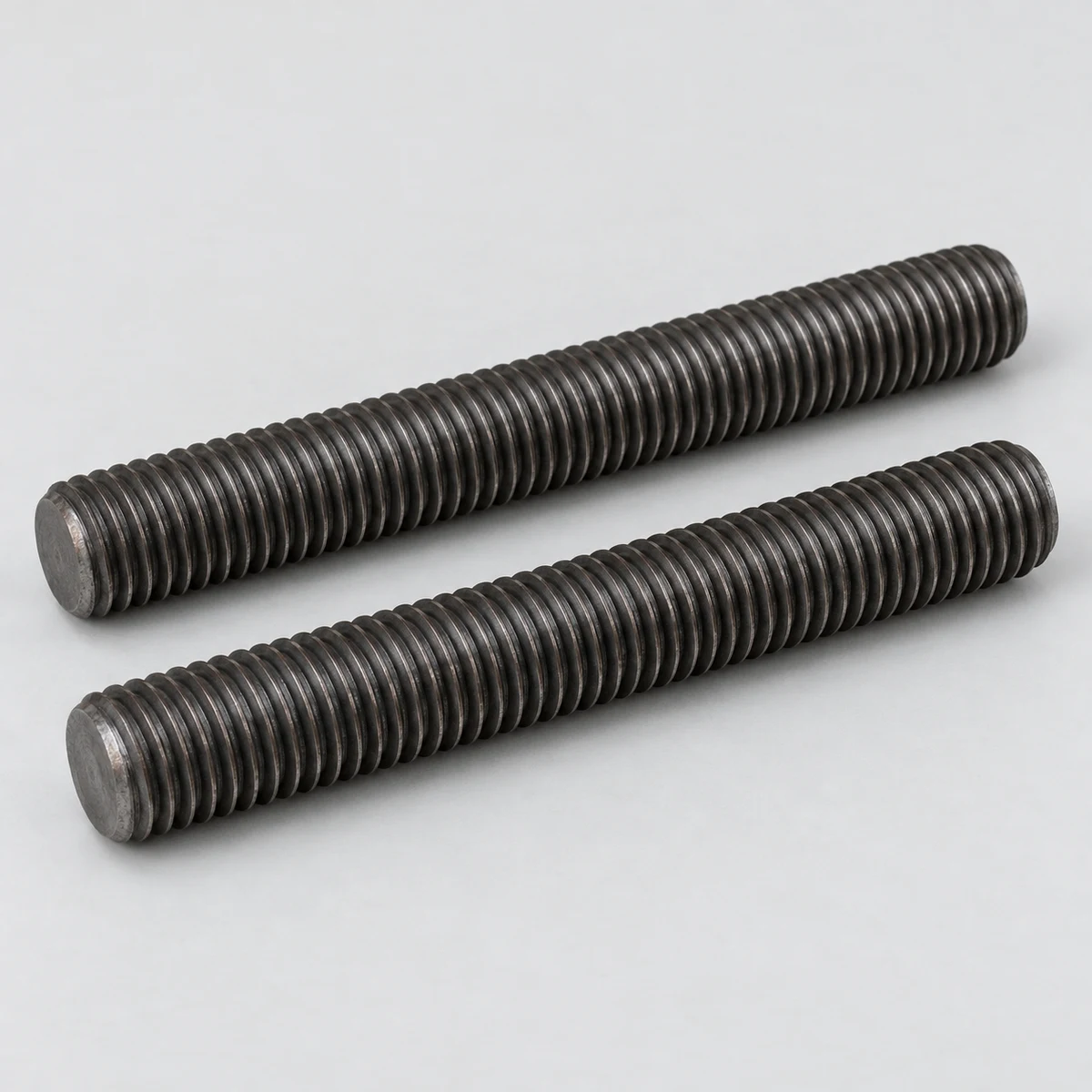 ASTM A193 B7 Threaded Rod - ASTM A193 B7 alloy steel, black finish, parallel rod view (product illustration)