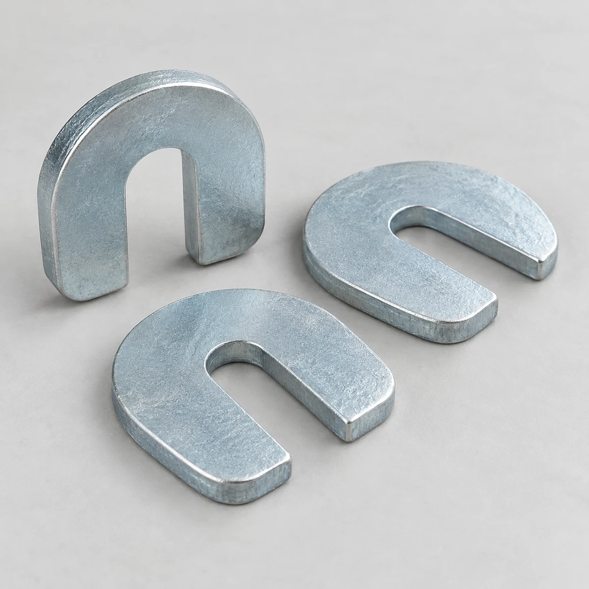 Horseshoe Washer - zinc plated (product illustration)