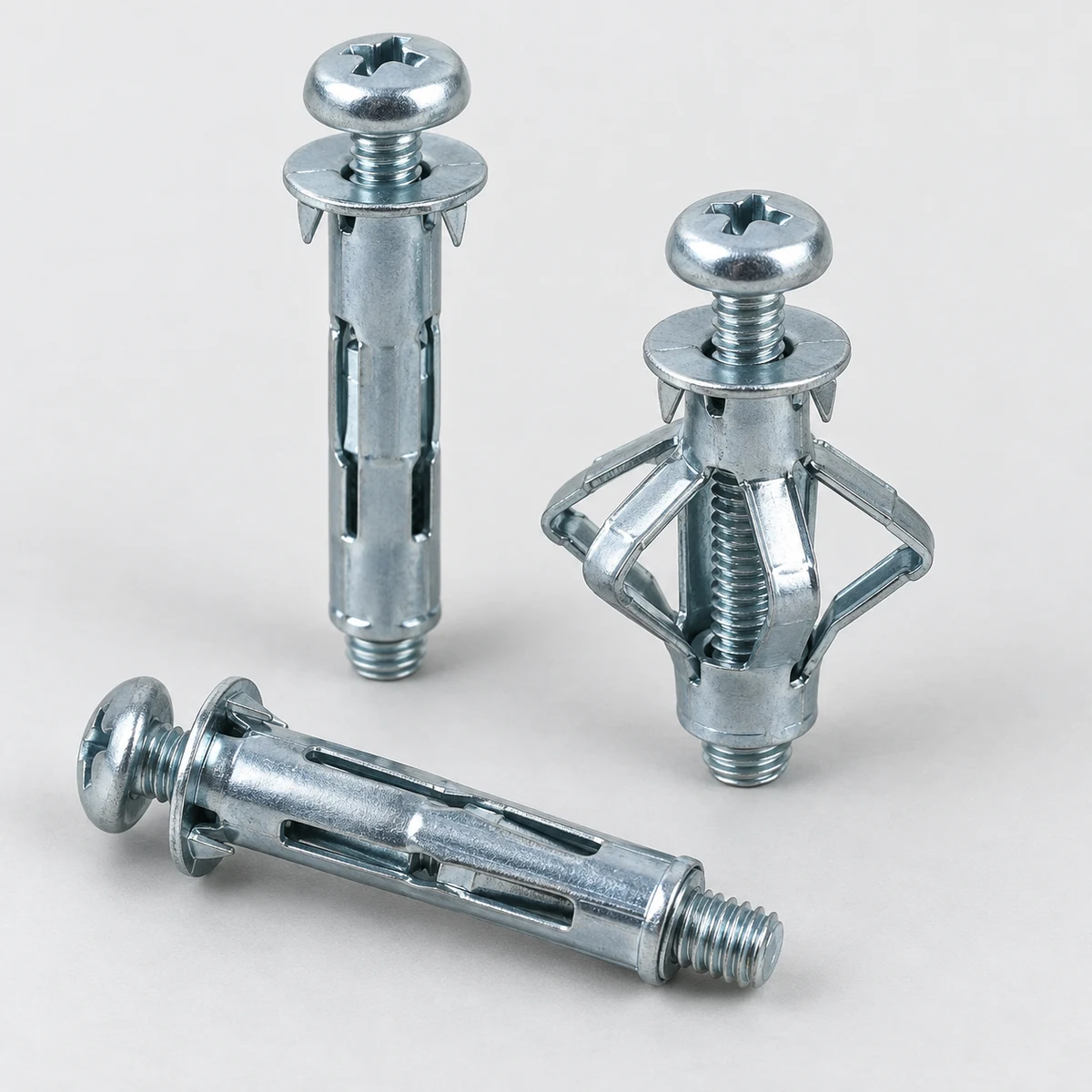 Hollow Wall Anchor - zinc plated (product illustration)