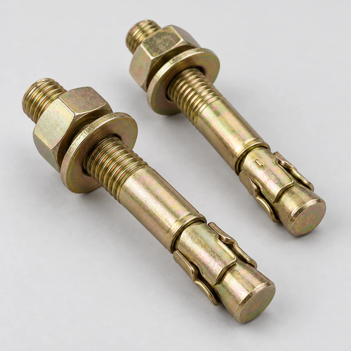 Wedge Anchor - yellow zinc (product illustration)