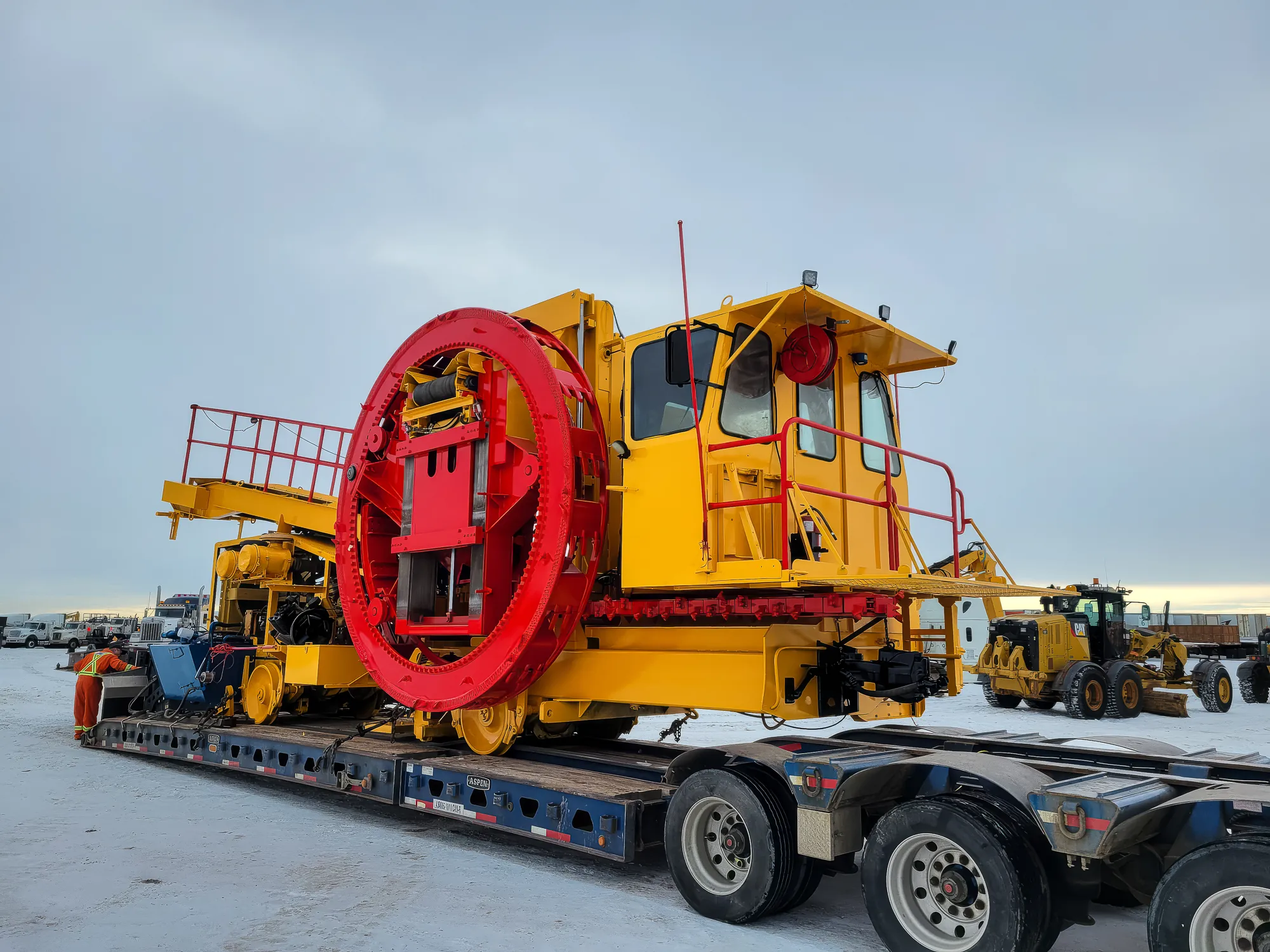 R49-1 Tamper undercutter with industrial coating - Railway