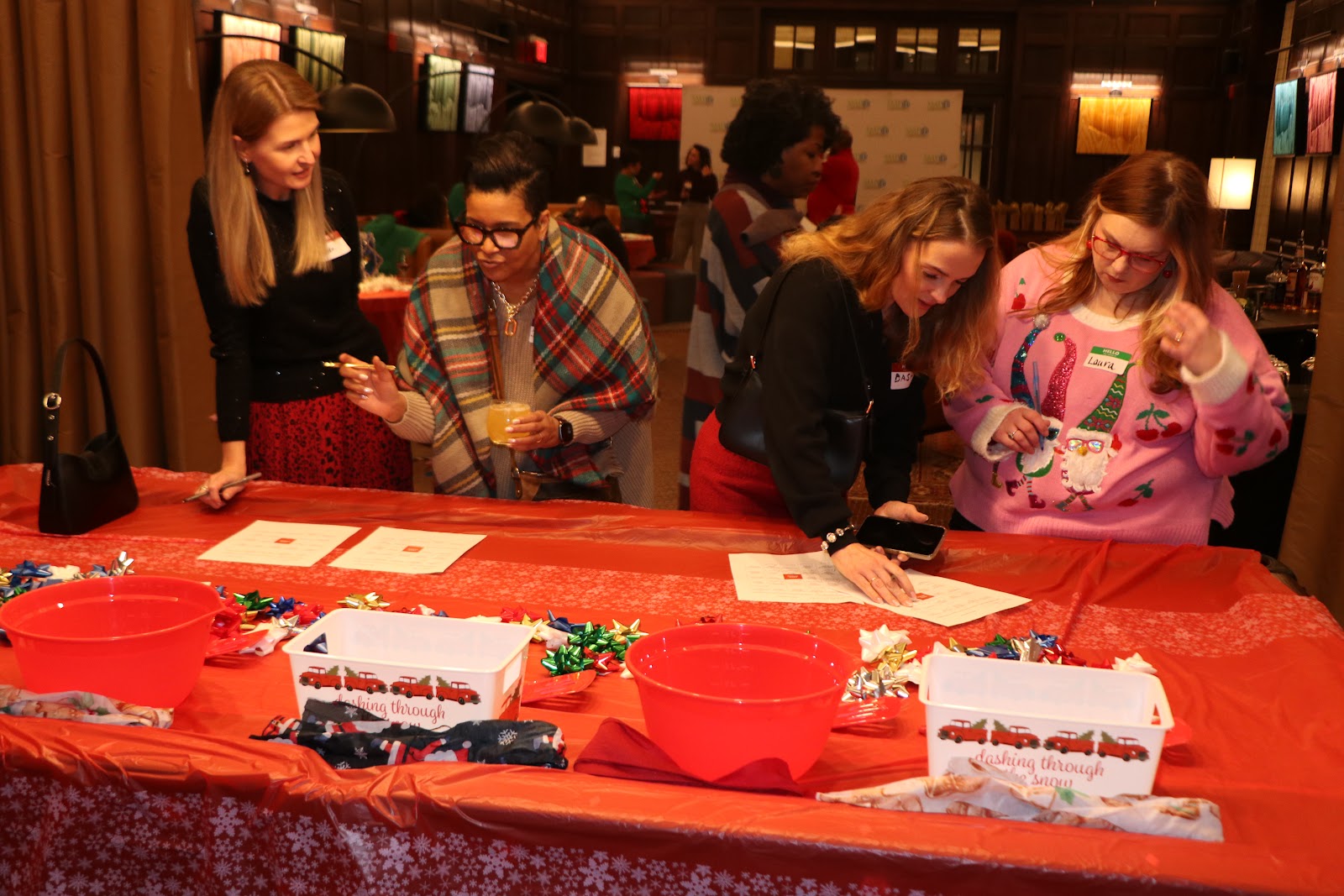 SMPHR Holiday giving activity (SMPHR)