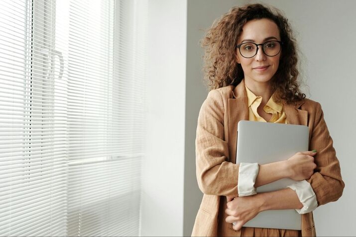 An emotionally intelligent leader