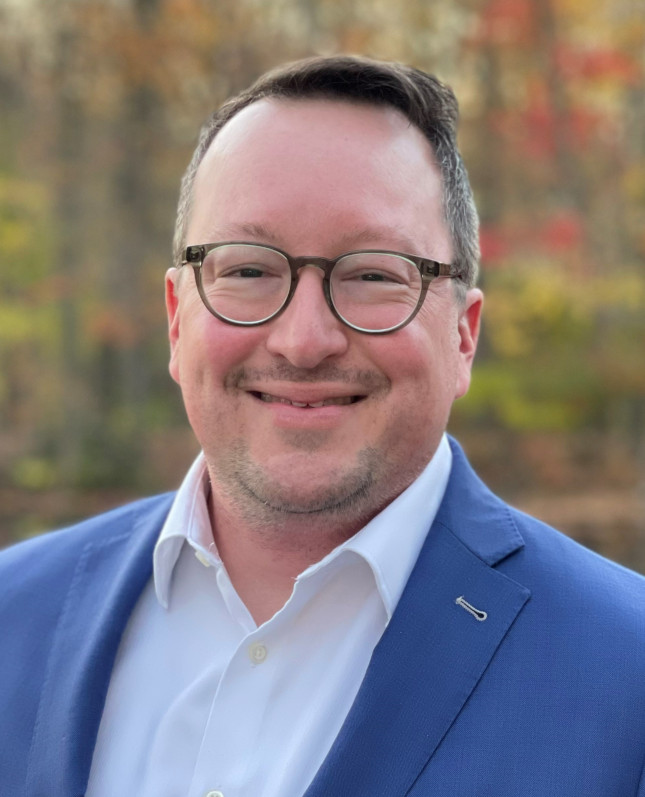Photo of Jonathan Russell