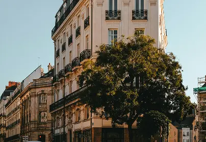Paris Square des Batignolles