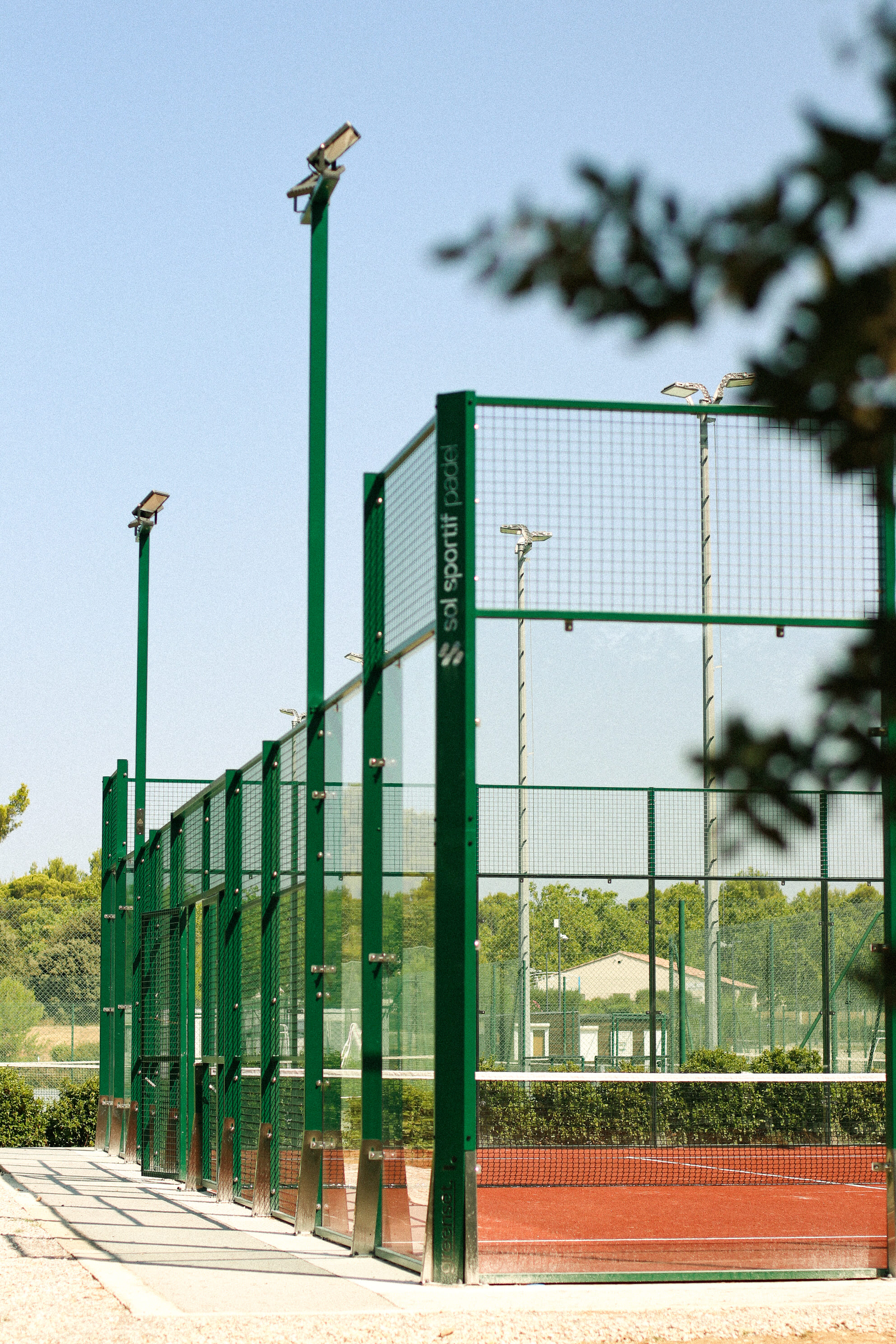 Padel Collection à Meyrargues réalisé par Sol Sportif