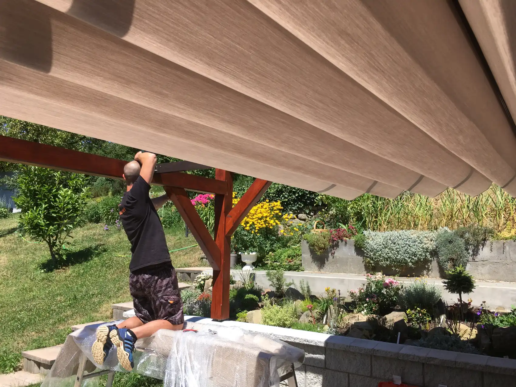 Sonnenschutz beim Neubau oder bei der Sanierung planen