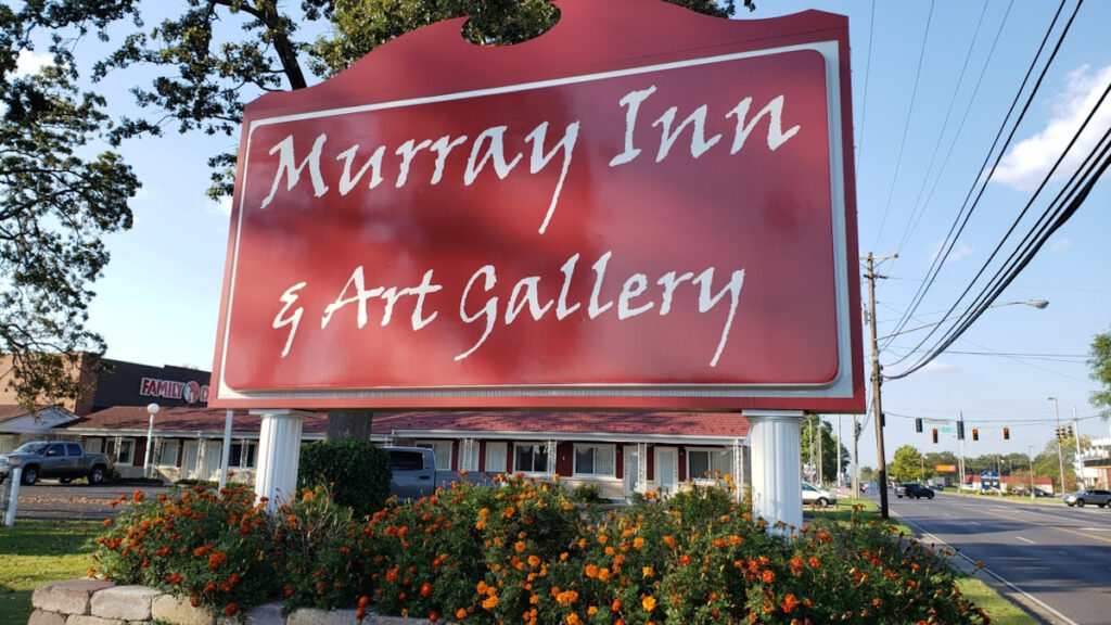Murray Inn & Art Gallery