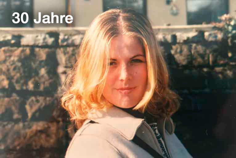 Barbara Konecny als junge Frau
