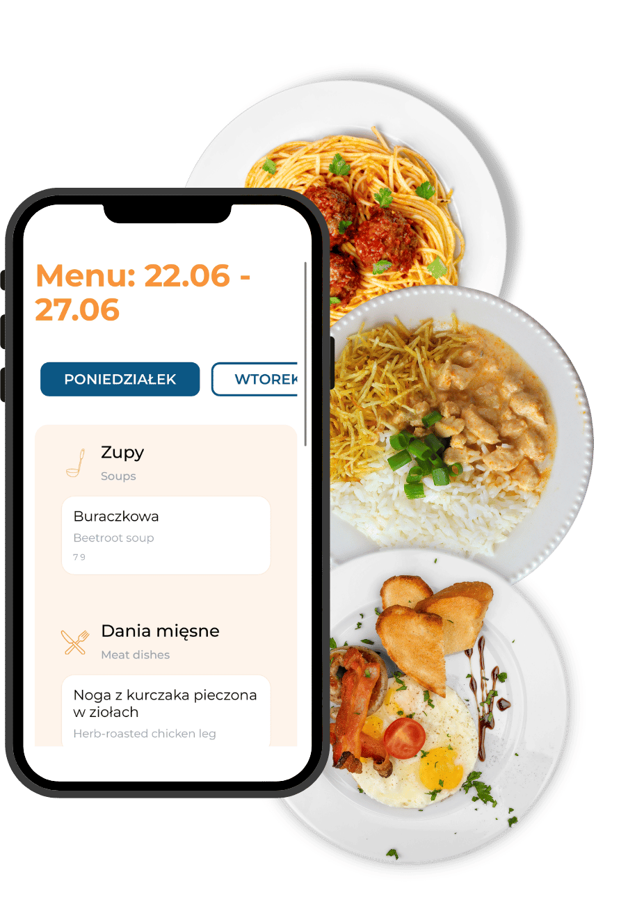 Smartfon z wyświetlonym menu tygodniowym obok talerze z makaronem, ryżem i jajkiem sadzonym