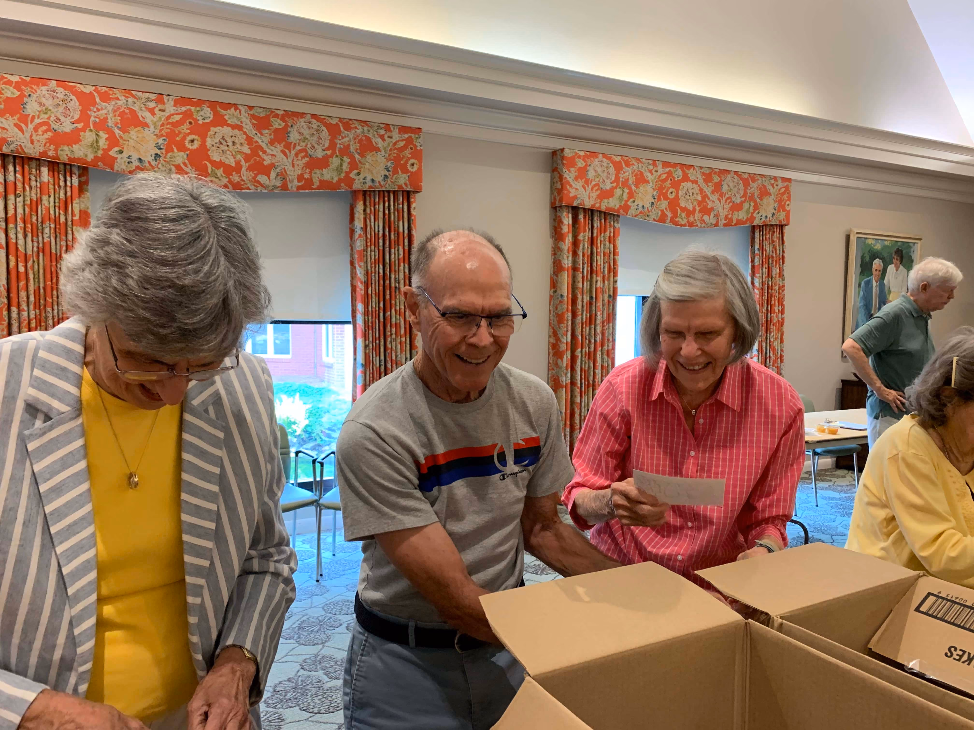 Resident fundraiser kicks off with Backpack Blitz