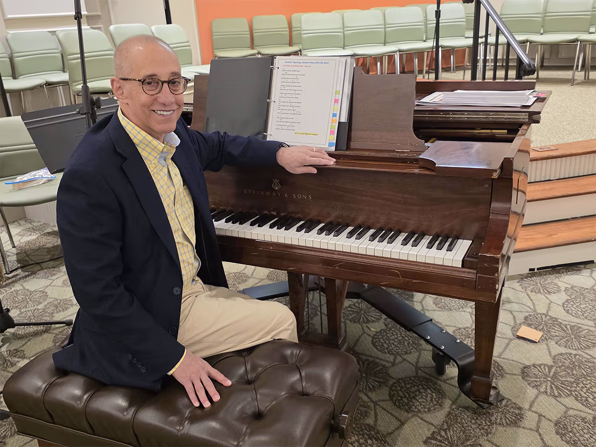 Volunteers Share Time and Talent to Make a Difference