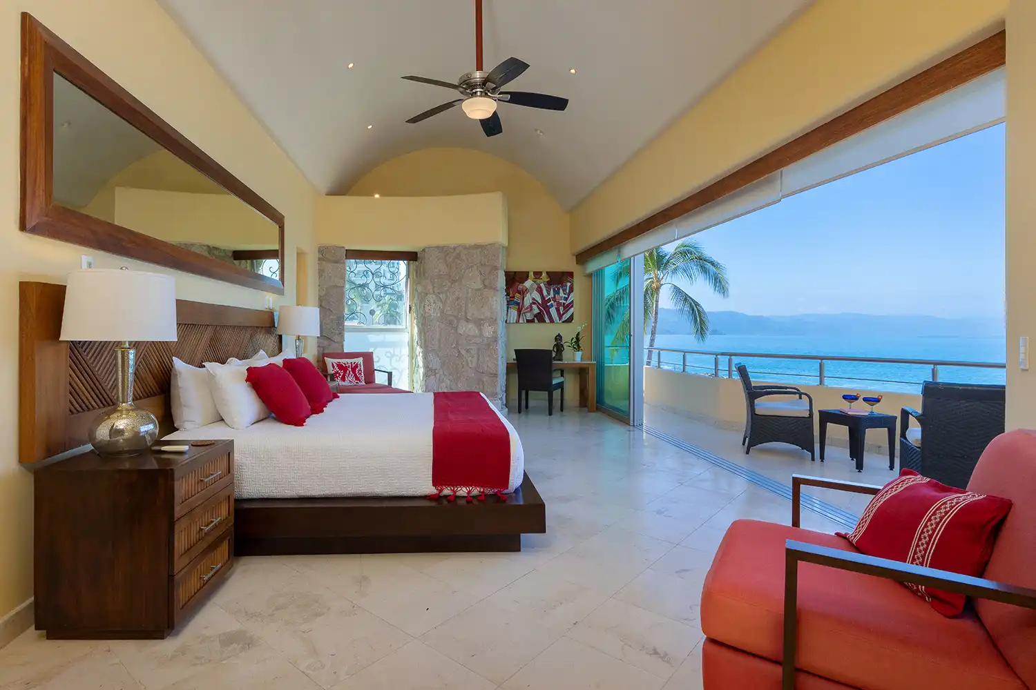 Rooms in Puerto Vallarta overlooking the ocean