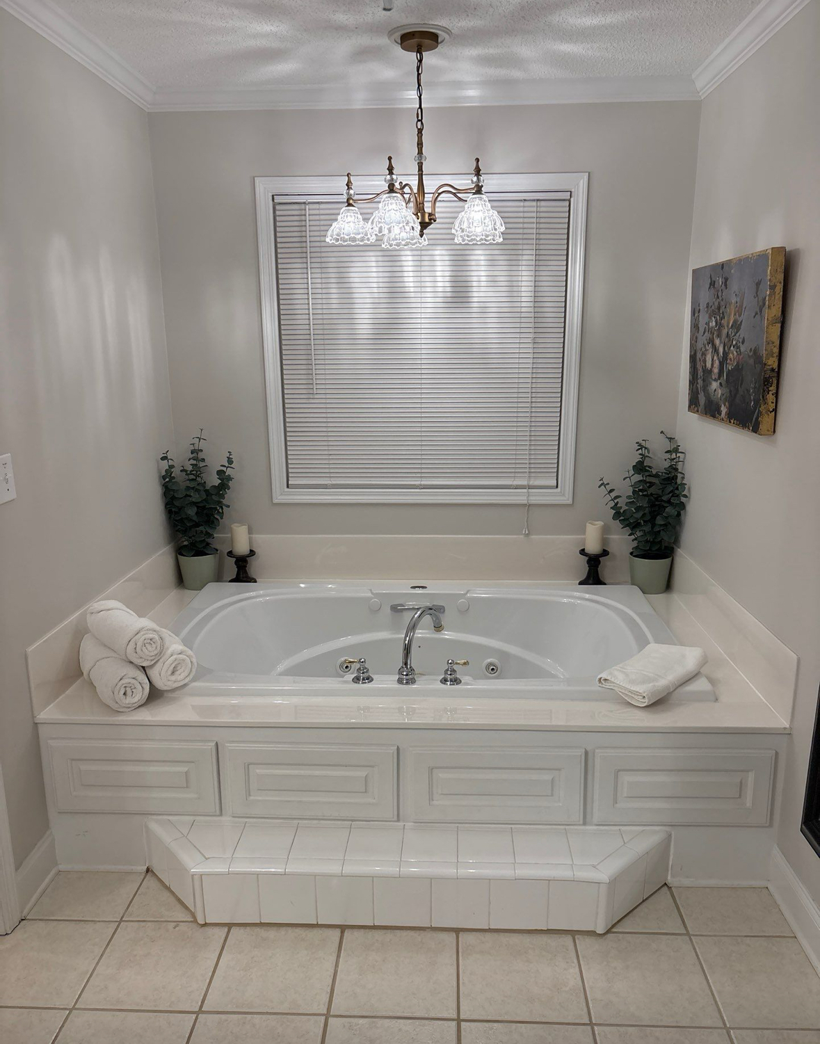 Sparkling clean bathroom after move-out detail by Pure Grace Cleaning Co.