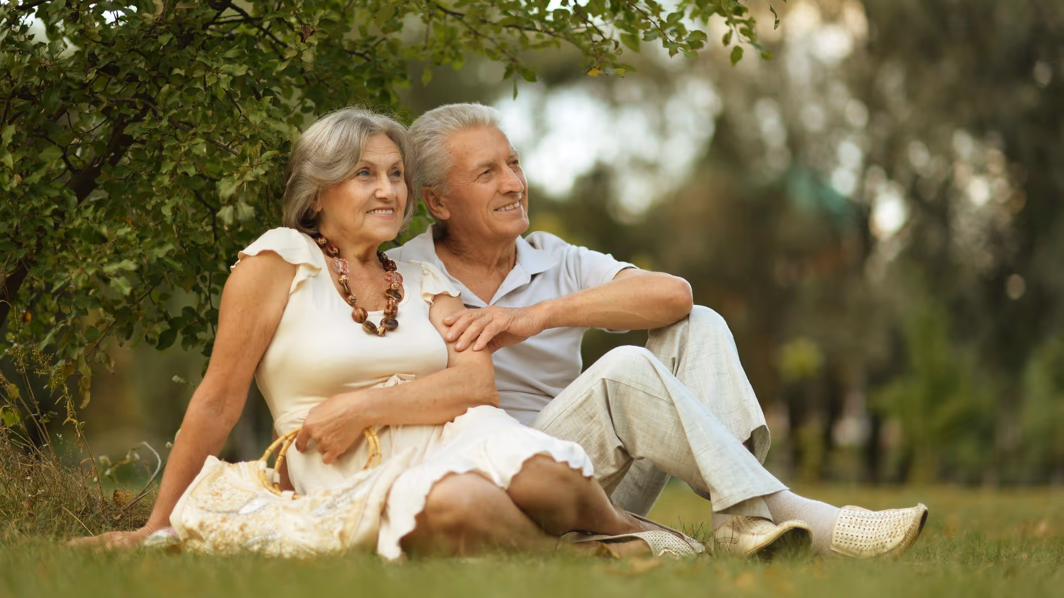do rich people buy annuities thumbnail