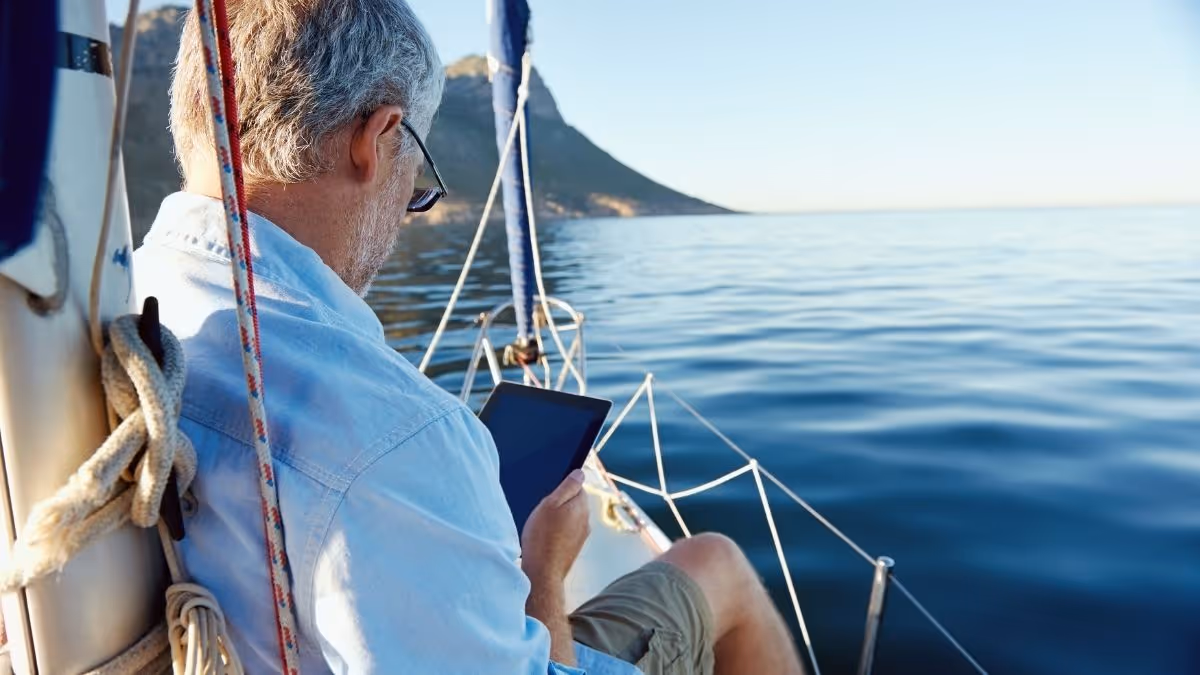 How Do Interest Rates Affect Annuities